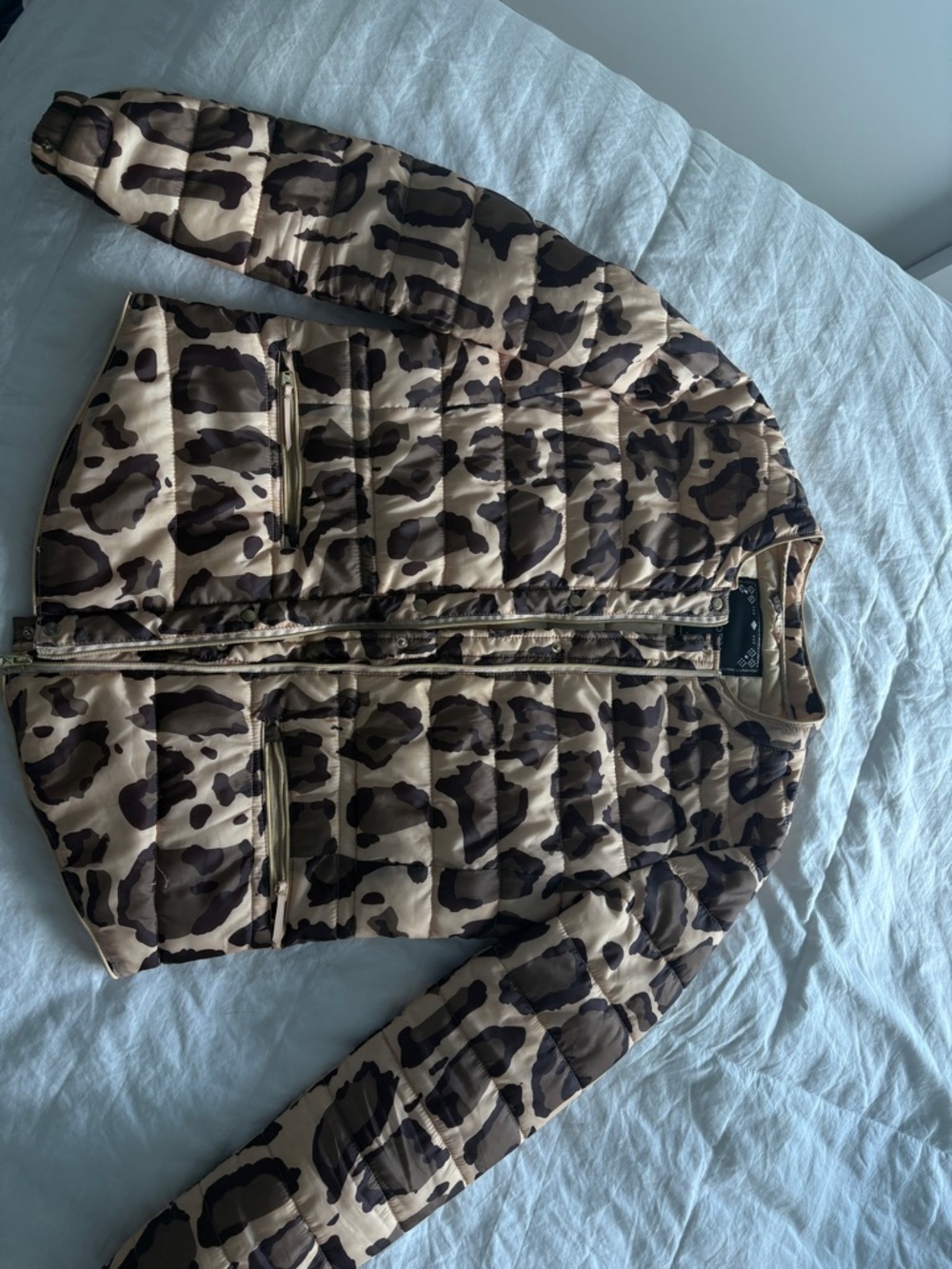 Leopard print quilted jacket